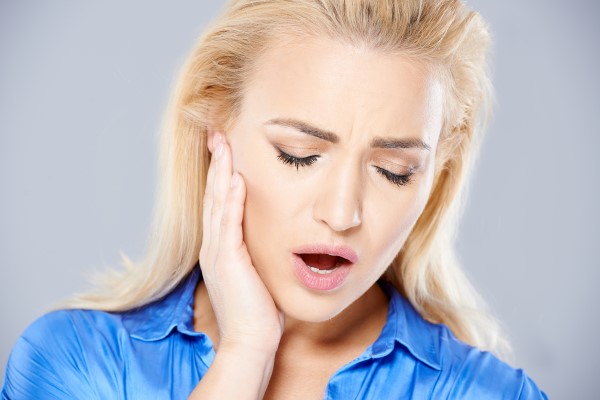 Tips To Handle A Dental Emergency
