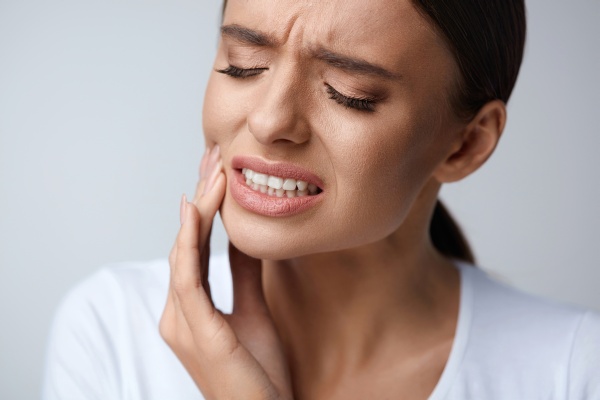 What Causes Toothache Pain? [General Dentistry In Austin]